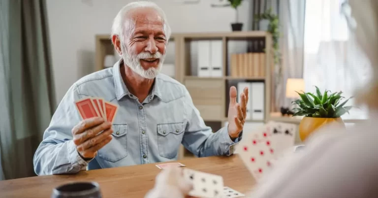 card-games-that-help-improve-memory-and-logic_1.webp